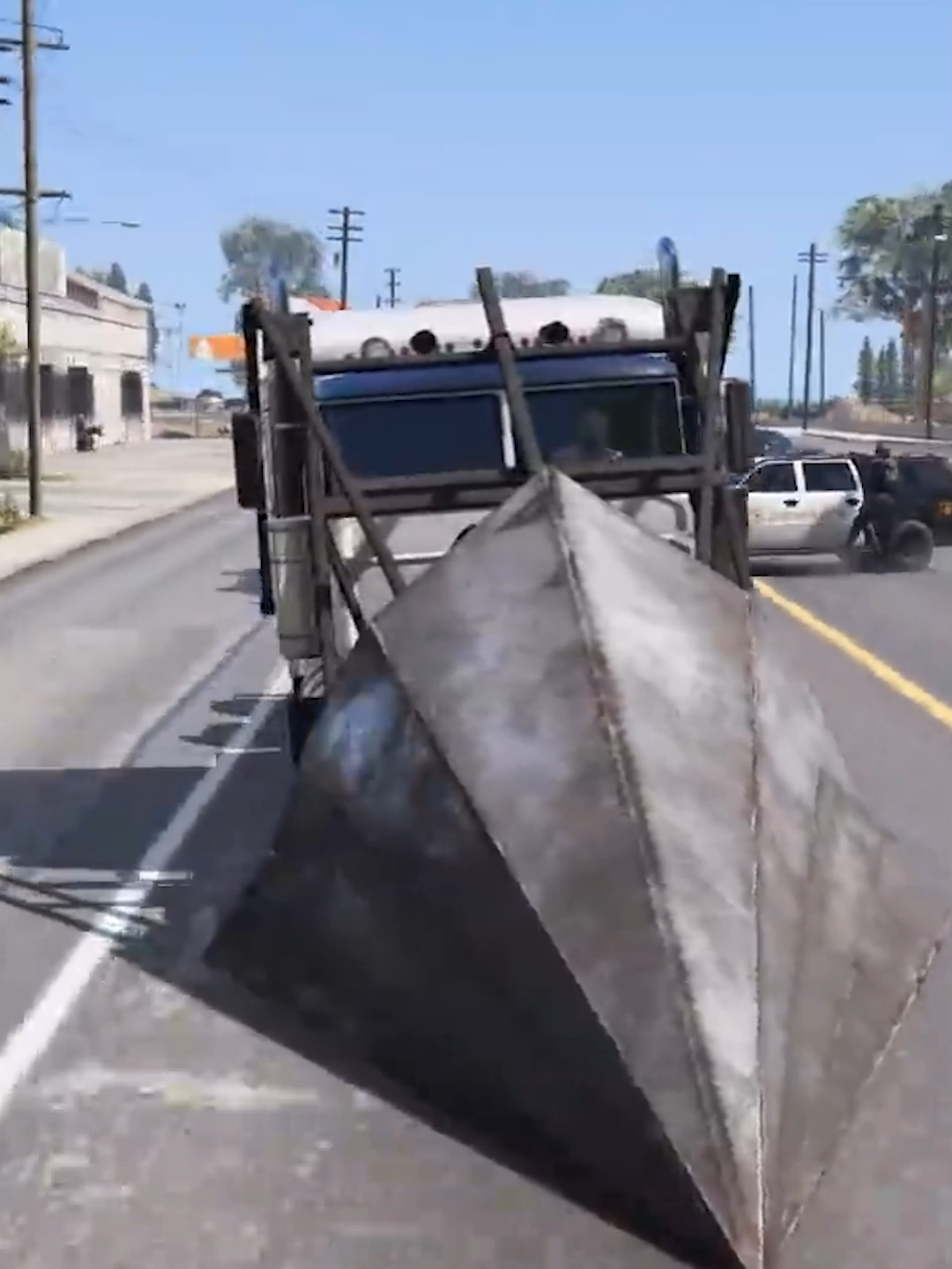 EL CAMIÓN PINCHO EXISTIO • • • • • #gta #gtav #pincho #camion #WestenChamplin #camion #truck #turbo #carrera #car