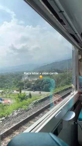 Serasa naik panoramic wkwkkw #kai #kai121 #keretaapiindonesia #keretaapikita #railfansindonesia #railfansoftiktok 