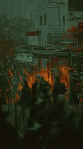 lost in crowd 