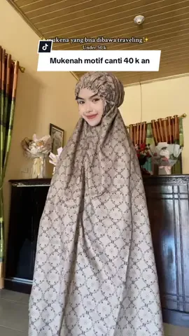 Di perjalanan jadi mudah gak makan tempat tas nya!!!#mukenaviral #mukenamurah #mukenamotif #mukenaminitravel 