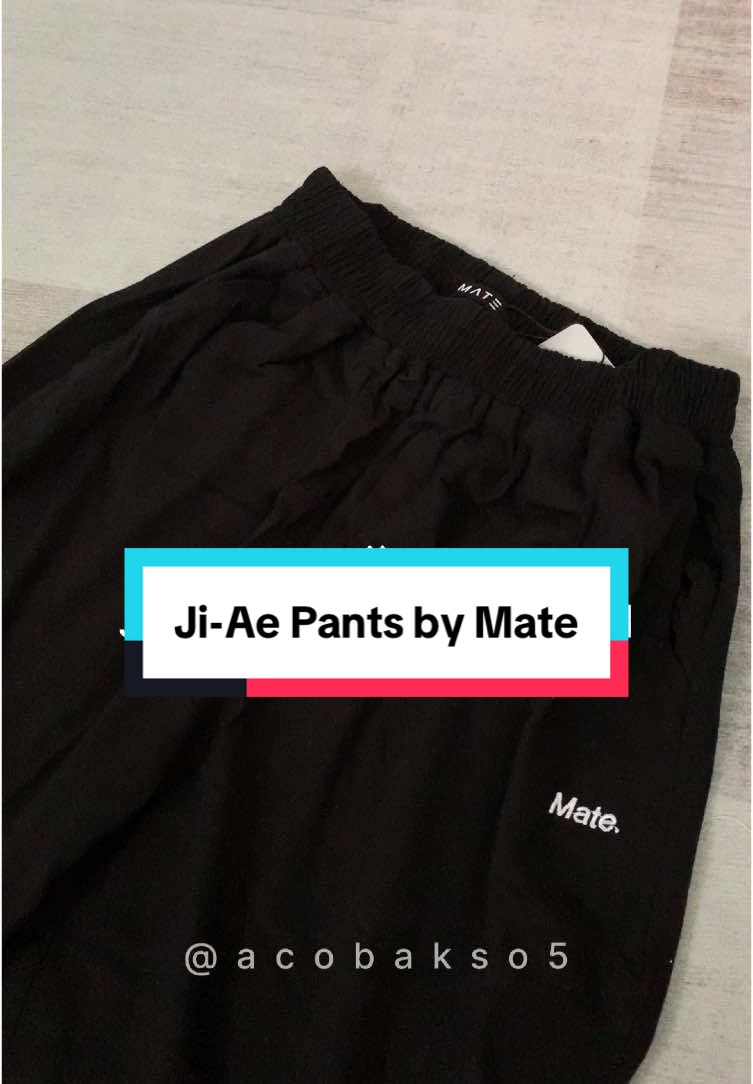 Rekomendasi celana buat cewek tinggi 160+. Nyaman banget dipakai bahan juga adem dan cocok dipakai daily. Untuk tinggi 170 cm juga masih aman ga ngatung #pants #unboxing #fyp 