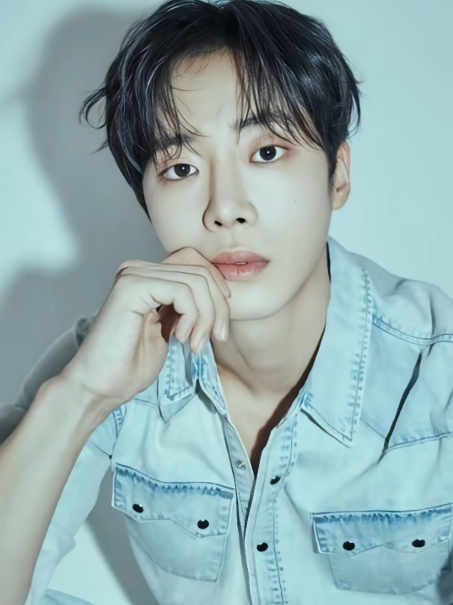 pesona cowok gampang kesurupan 🤗 #chooyoungwoo #fyp #fyppppppppppppppppppppppp #kdrama #headoverheels #chooyoungwooedits 