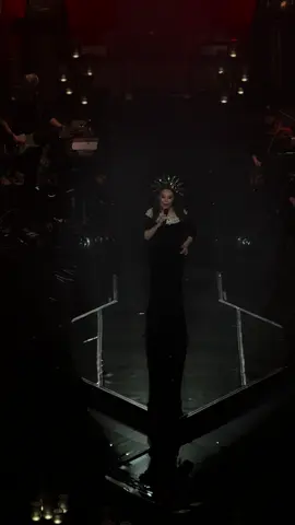 Sarah Brightman – Running (live in Kyoto, Japan, 12th July 2025). #livemusic #opera #sarahbrightman #concerts #kyoto @Sarah Brightman 