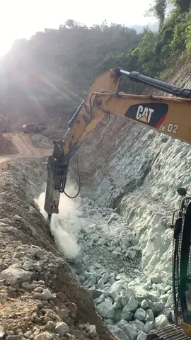 #excavatorbreaker #operator_excavator #pejuangrupiah #excavator #kuli 