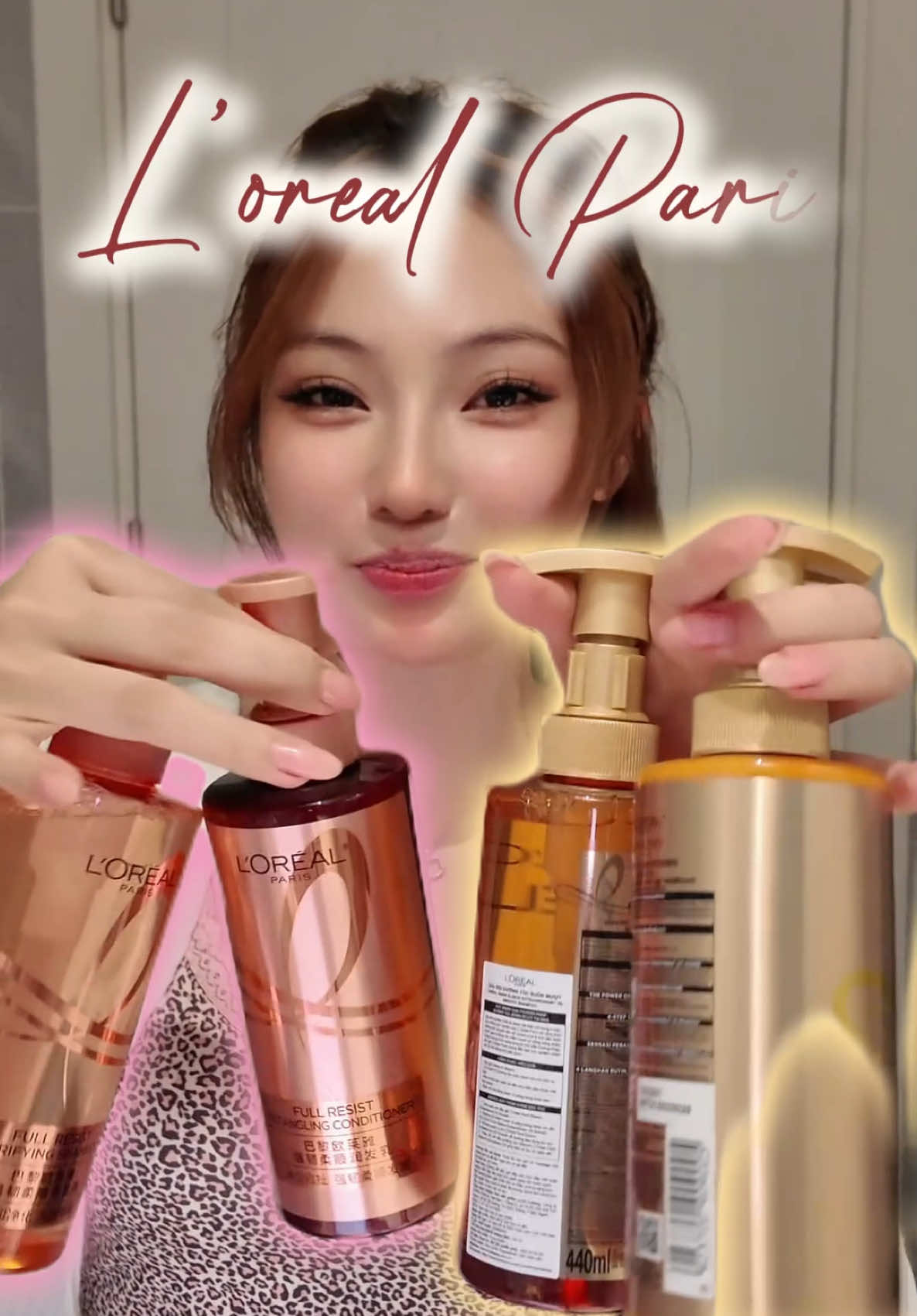 So sánh 2 cặp dầu gội hồng và vàng hot hit của L’oreal Paris 🌼🎉 #xuhuong #trend #tips #fyp #xh #goclamdep #LearnOnTikTok #beauty #sophia #haircare #lorealparispartner #chamsoctoc