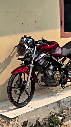 Enak lagu nya🫠#CapCut #vixionssstyle #vixionold #danapelajar #fyp 