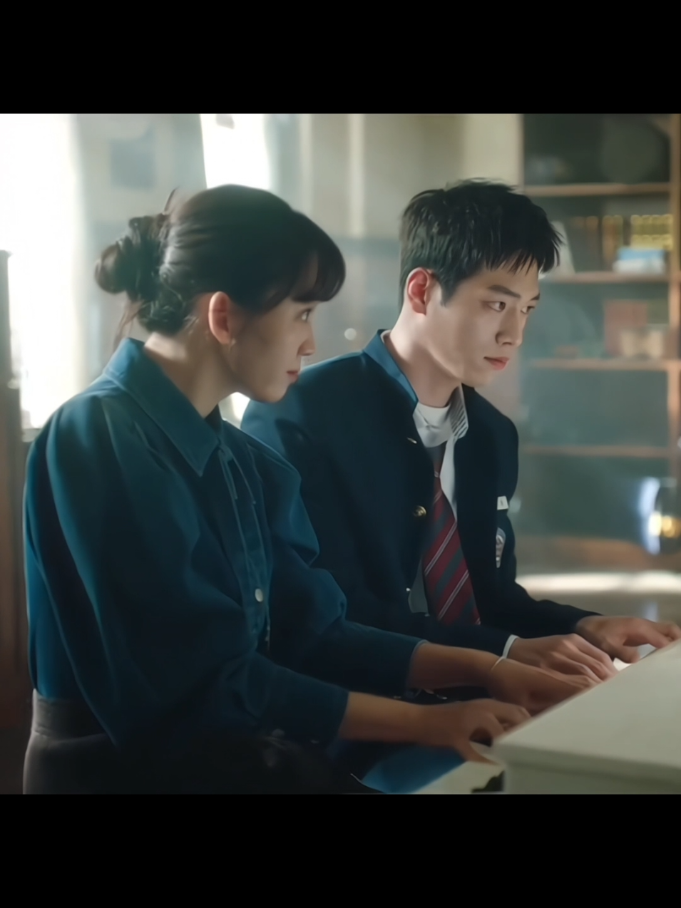 take a walk down the love story in the corridor of time..✨🧡 (⁠〃ﾟ⁠3ﾟ⁠〃⁠) #undercoverhighschool #jinkijoo #seokangjoon #kdrama #foryou #kdramaedit #fyp 