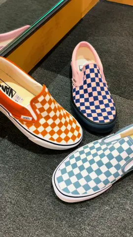 “Easy On. Always Iconic.” Slip into the timeless checkerboard. No laces, no limits🏁 #vans #offthewall #amancentral #fyp 