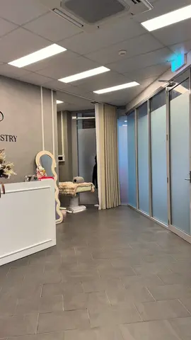Here’s how my day usually begins???🥰🥰 #EyelashExtensions #BrowLaminations #Lashlift #Tint #MoonArtistry #Sydney 