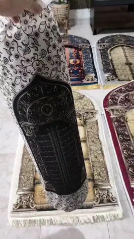 Sajadah empuk tebal motif 3D terlihat muncul, ukuran jumbo #sajadahtebal #sajadahempuk #sajadahjumbo 