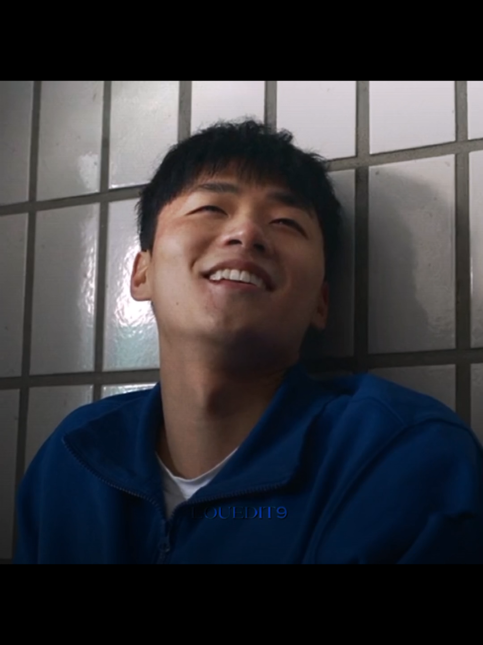 he's soo fine 😍#weakheroclass2 #weakhero #weakheroclass1 #kdrama #edit #viral #fyp #foryou #leeminjae #gohyuntak 