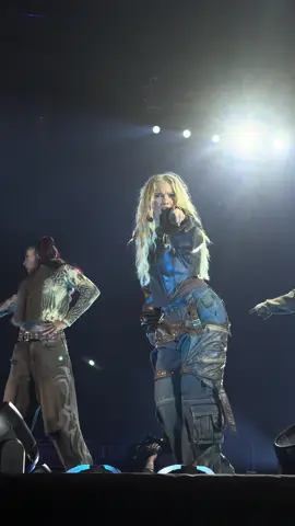 #freyaskye #nova #zombies #zombies4 #descendants #descendantsxzombies #worldscollide #worldscollidetour #disney #concert #vip #malachibarton #milomanheim #megdonnelly @Freya Skye @Disney 