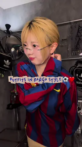 一緒に観戦しよ？？⚽️❤️#barcelona #outfit #バルセロナ #サッカー #デートコーデ 