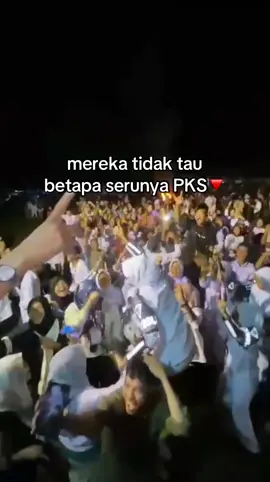 #fyp #patrolikeamanansekolah 👮‍♀️🔻