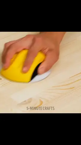 তুমি কি ভাবছো তোমাকে আমি ভুলে যাবো তোমাকে ভুলে যাওয়া কি এতই সহজ তুমি কি এতই সস্তা! তুমি হলে আমার জীবনের সবথেকে ভালো ও সুন্দর একটা অধ্যায়! আমি তোমাকে মনে রাখবো আর আজীবন ভালোবেসে যাবো আমার প্রিয়