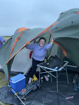 You’ve gotta love an English Summer #camping #england #cornwall #nothingbeatsajet2holiday 