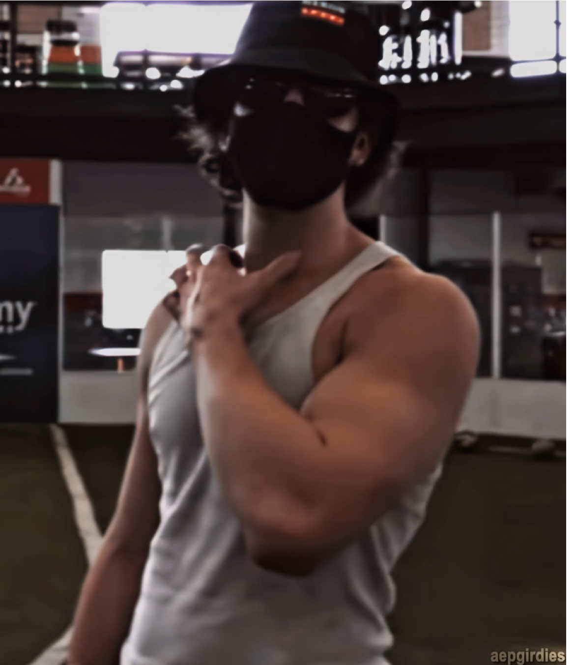 praying for the day we get a face reveal 😫 // #isaacwhy #isaacwhyedit #isaacwhyedits #thegroupchat #thegroupchatedit #thegroupchatedits #tgc #tgcedit #tgcedits #fyp #viral #ltlvc #ltlvc5 #aepgirdies 