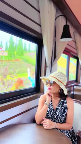 🌥 Tour săn mây Đà Lạt chỉ 199K – săn mây, check-in 6 điểm hot Đà Lạt: Thiên đường săn mây, đồi chè Cầu Đất, vườn hồng treo, vườn tinh dầu, vườn dâu Nhật… ✨ Hỗ trợ chụp hình miễn phí – đi là mê, view triệu like! 📸💙 #toursanmaydalat #vietsanmaydalat #sanmaydalat #dulichdalat #checkindalat #tour199k #cloudhunting #dalattravel #foryou #trending #viral #foryou #fyp 