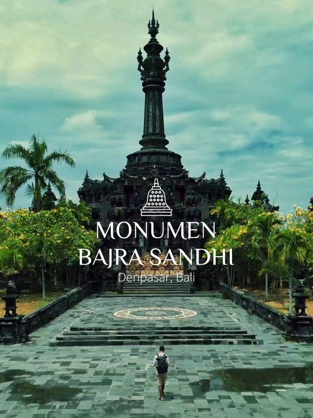 Monumen Bajra Sandhi, simbol perjuangan rakyat Bali yang penuh makna 🇮🇩✨ Gak cuma megah dari luar, setiap sudut monumen ini menyimpan cerita tentang semangat, budaya, dan sejarah panjang pulau dewata. Wajib banget dikunjungi kalau kamu ke Denpasar, biar liburanmu gak cuma seru tapi juga penuh inspirasi! #bajrasandhi #denpasar #bali #baliindonesia #wisatabali #explorebali #traveling #hiddengemsbali 