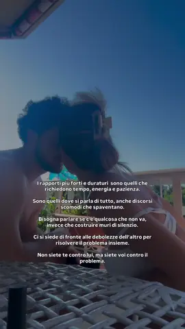 Se non si può parlare di ciò che fa male, quel rapporto è solo apparenza ❤️‍🩹 💌 Seguimi  se vuoi imparare ad attrarre relazioni di successo e costruire legami che nutrono, non che prosciugano 📌 Salva questo reel per ricordarti l’amore che meriti  Fammi sapere nei commenti ↓ Hai mai provato a restare e parlare, invece di scappare? —— #relazioniconsapevoli #empowermentfemminile #psicologiafemminile #crescitaemotiva #comunicazioneautentica #amoreconsapevole #mindsetfemminile    relazioni sane e durature, come costruire un legame forte, comunicazione nella coppia, relazioni consapevoli, superare i conflitti di coppia, amore maturo, crescita emotiva femminile, relazioni vere, mindset relazionale, empowerment donna