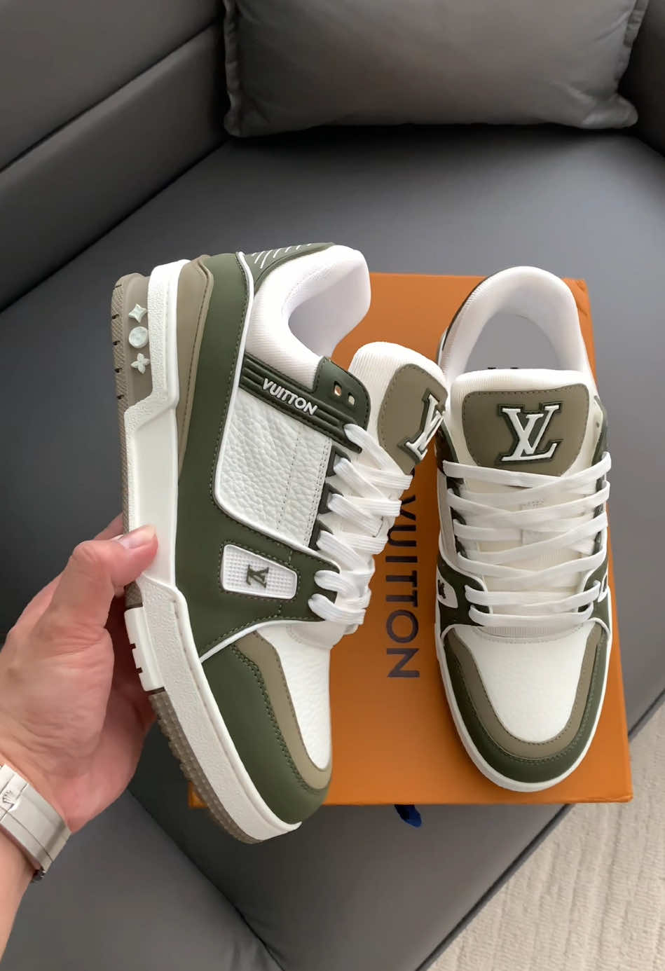 IG :luxury_fty Men's essential #fürdich #goviral #fyp #mensfashion #outfitinspo #streetwear #fashiontiktok #viral #tiktokviral #fürdichpage #fürdichseiteviral 