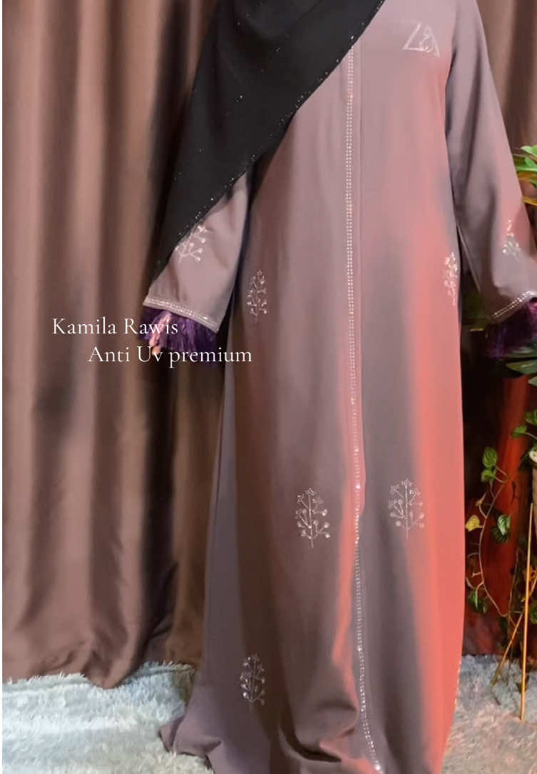 Abaya terbaru dengan model yang lebih elegant #fyp #abayaantiuv #abayamurah 