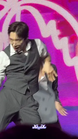 Hello Mr. Ten Lee 😍😍🫣🫣  #foryou #4u #fyp #nct #wayv #tenlee1001 #tenlee #ten #李永钦 #텐이 #텐 #tenten 