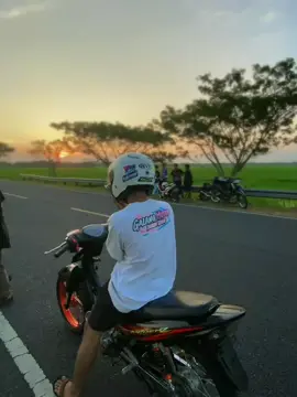 1 2 mumbul 3 melesat 4 krek.. kerja bagus#mekaniktobrut🤪 #mekanikmuda #stdgank #irenggank👿 #fyppppppppppppppppppppppp #bismillahfypシ #ketuapusing🤦 #5tpmenolakpunah #5tpkomorodstyle🚀 #5tprasepele #GRT #ketuapusing🤦 #komorodindonesia 