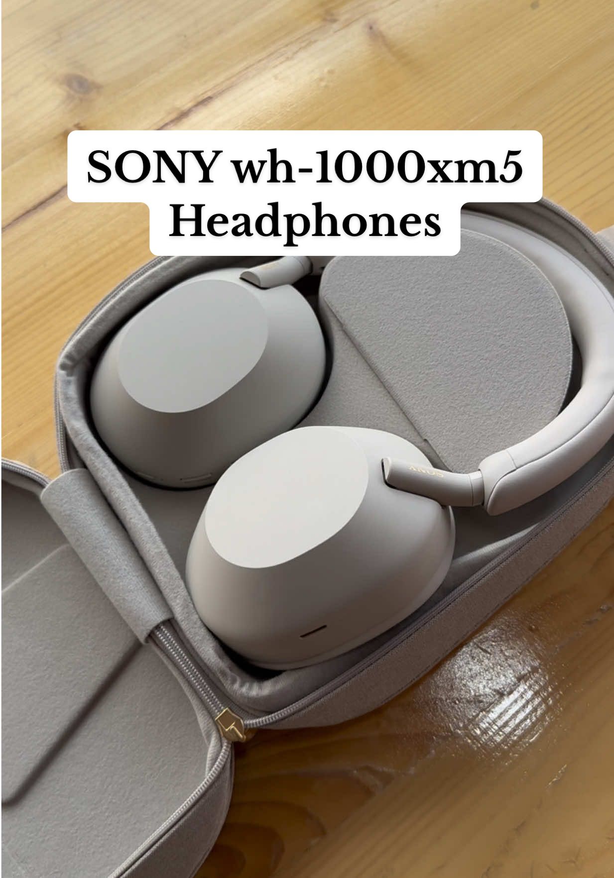 SONY wh-1000xm5 is the best headsets I have ever had! #headset #headphones #sonyearphones #wh1000xm5 #whiteheadphones #sony #review #coolheadphones #bestheadphones #remote #programming 