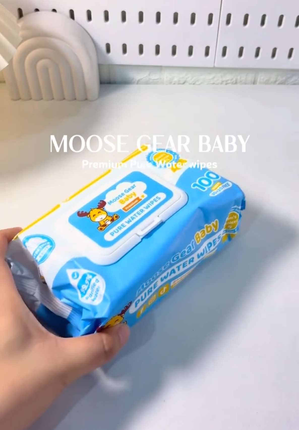 Choose MGB Pure Water Wipes for ultra-gentle care for your little one's delicate skin! They're hypoallergenic and free from harmful chemicals, ensuring a pure, gentle touch with every cleanup. 🩵💦 @Moose Gear Baby  #trustedbyparentslovedbybabies #moosegearbaby #moosegearbabywipes #wipes 