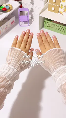 70+ pesos lang! perfect for content creators💕 #lacemesharmsleeves #armsleeves #sleeves #mesharmsleeves #armcover #affiliateneed #contentcreatormusthaves #thinarmsleeves #cutearmsleeve 