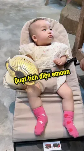 Hỏi sao mẹ bỉm lúc nào cũng lôi theo một đống đồ…vừa tả bỉm vừa quạt tích điện đi đâu cũng tiện #mevabe #mebimsua #embedangyeu #nhacocamathi #quattichdien 