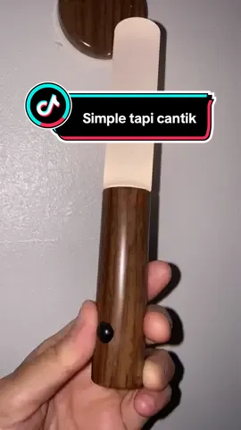 Tak payah wiring, tinggal tampal je lampu ni. Simple tapi cantik. Rechargeable dan ada sensor. #lamp #walllamp #lampudinding #estetik 