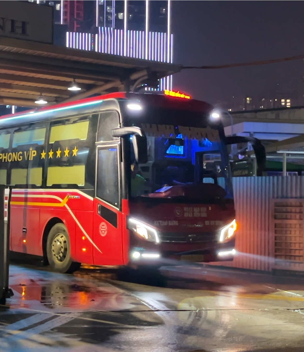 Nhà xe Hạnh Thuyên. Tuyến Cao Bằng - Mỹ Đình #xuhuongtiktok #dammexekhach #xekhachvietnam🇻🇳 #pvquangbus 