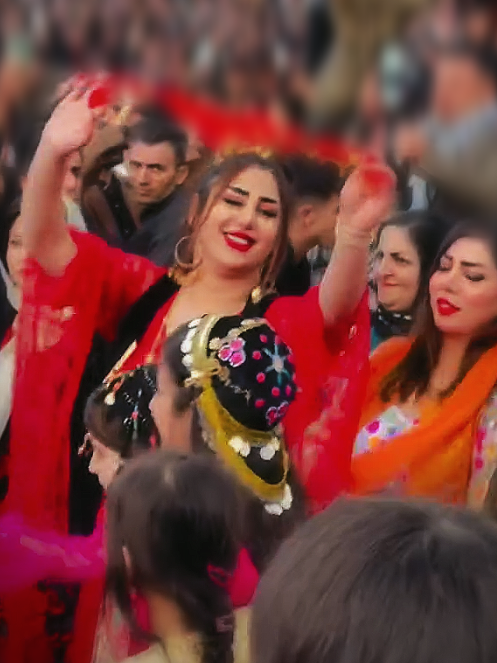 😍💜 #هەڵپەڕکێ #کورد #کوردستان #kurdish #kurdishdance #halparke #kurdishgirl #tiktoktrend 
