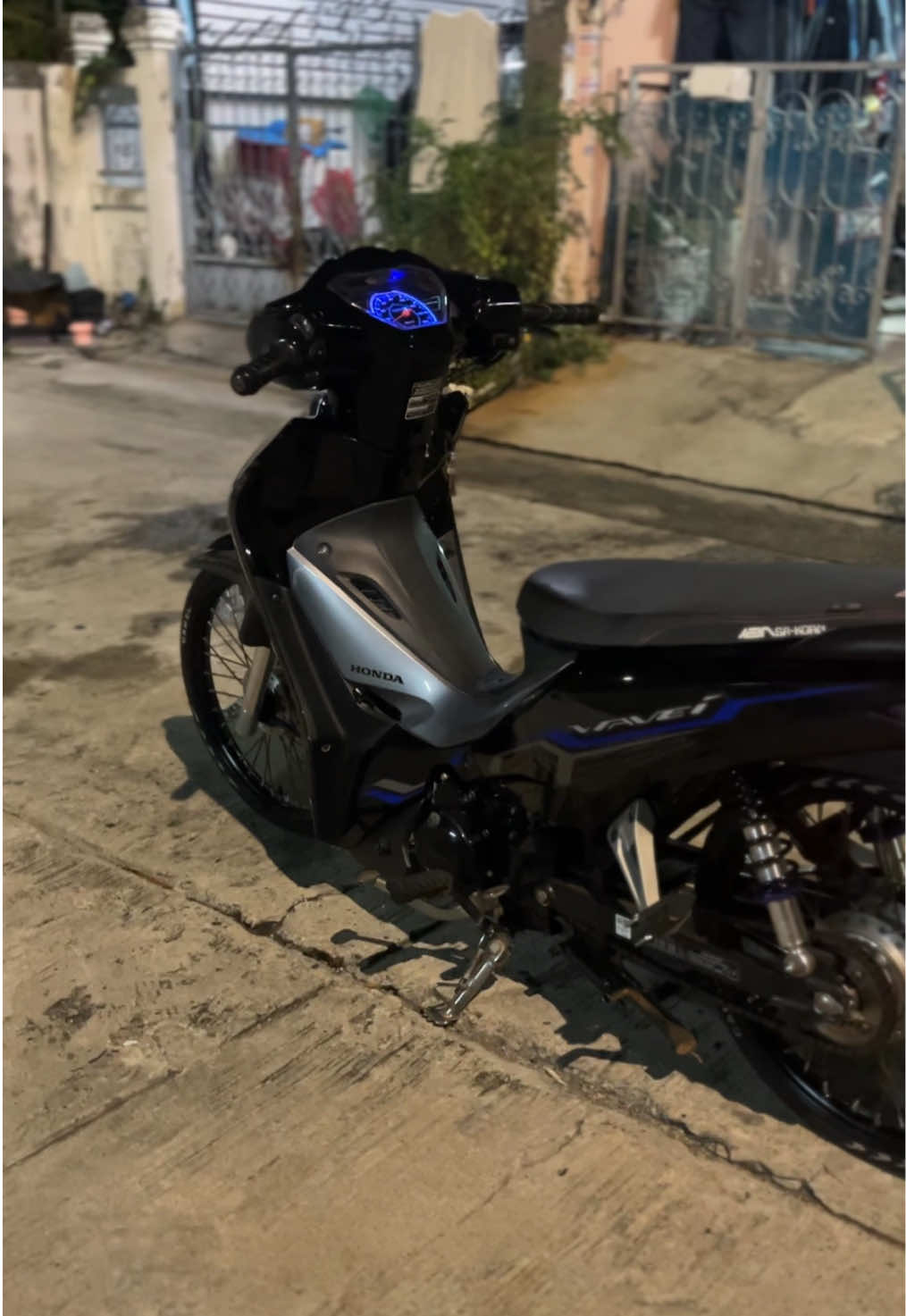 ได้คอนเทนได้ไง🤦 #เวฟ110i #เวฟ2022🖤 #cooper🛸 #ขอบคุณ700ผตต.คับบ❤️