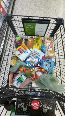 Grocery shop with me 🥰  Focused on Whole Foods. Lots of fruits, veggies and protein. #groceryshopping #groceryhaul #grocerystore #grocerylist #groceryshopwithme #groceryrestock 