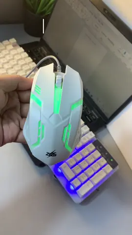 Nakakagana gumamit ng pc kapag ganito ang accesories mo. For only 200 plus pesos may keyboard at mouse kana. #keyboardandmouse #zeuskeyboardandmouse #keyboardandmouseset #computeraccessories #rgbkeyboard 