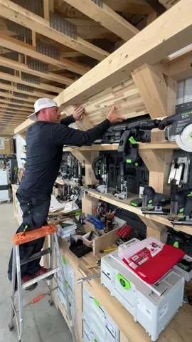 Slicing up some butcher block on the @Festool Canada STM 1800 workbench with the TS 60 track saw so I can make some signs and finish up the tool shelves 