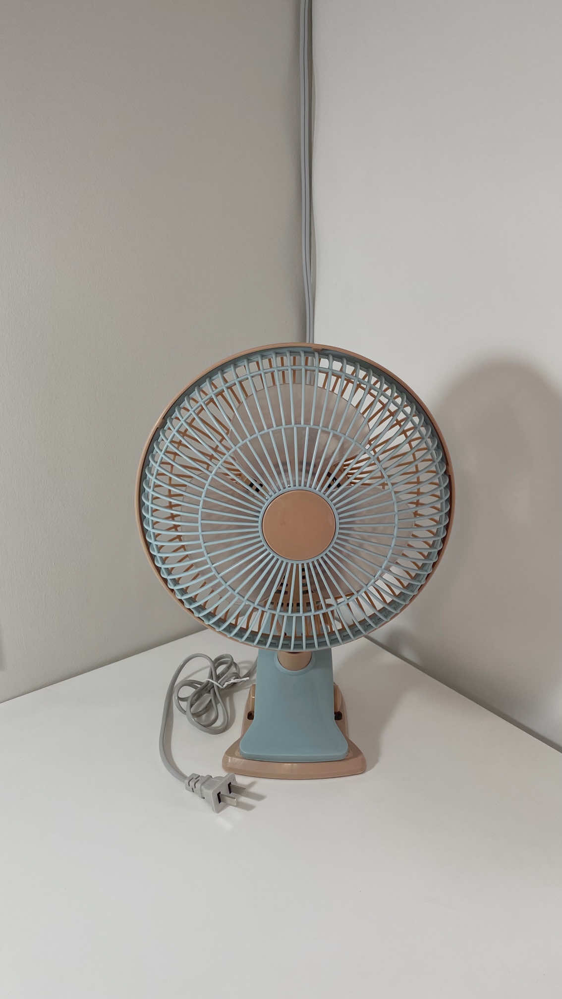 found the perfect wired desk fan for my dorm!! #creatorsearchinsights #fans #deskfan #dorm 