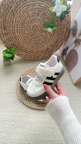Giày Thể Thao Trẻ Em  Sneaker #tiemacha #giaythethaochobe 