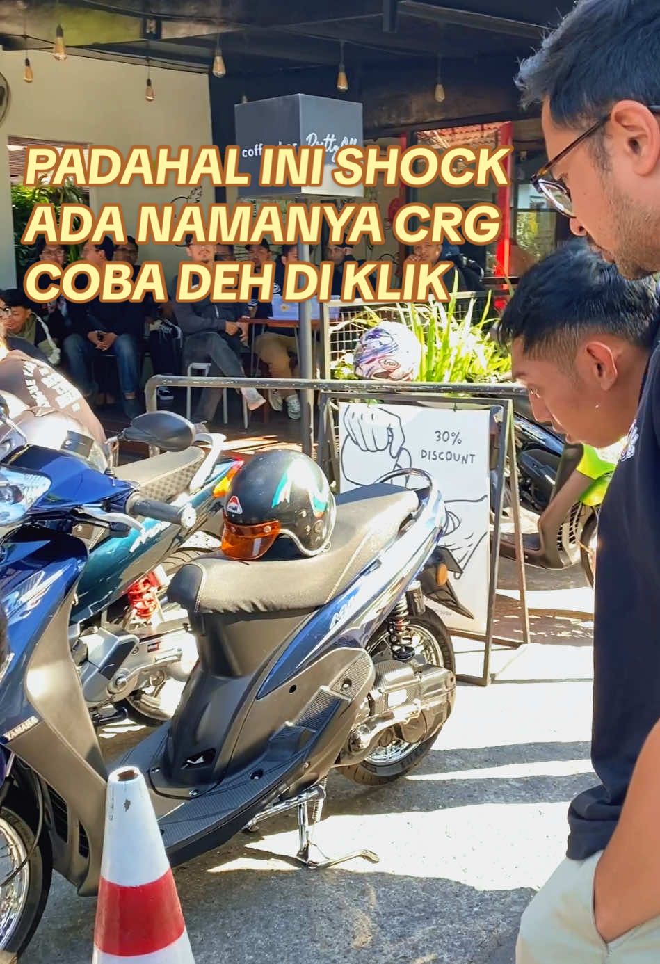 mas buburayamracer , Shock depan merk CRG emang ada loh hahaha coba deh cek keranjang di bawah atau di profile hhuhu CRotGas 🤭🤣 . #crg #shockbreakermotor #shockcrg #shockbreaker #mio #shockmio #miosporty #miomodifikasi #buburayamracer 