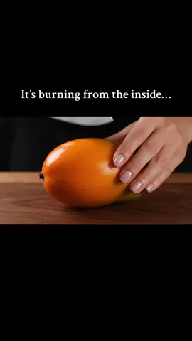 🔥 What’s inside this mango wasn’t supposed to be touched… [Ep.6] #ASMRcutting #FireCore #FantasyFruit #DreamBladeSeries” 