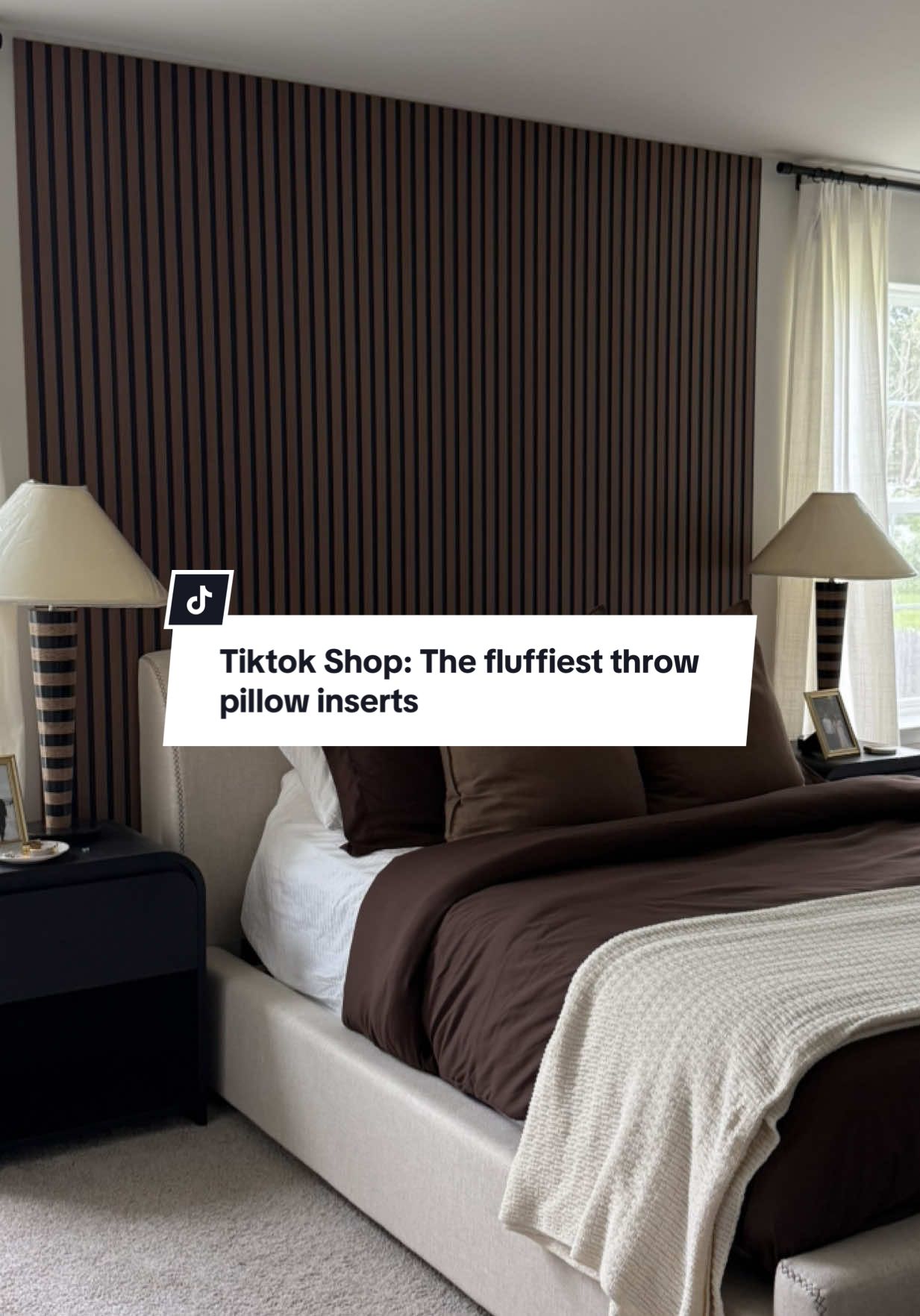 The best throw pillow inserts! Look at that chop ☁️🤎 Click on link to buy! #tiktokshop #tiktokmademebuyit #tiktokviral #bedroomdesign #bedroominspo #bedroomdecor #throwpillows #mcm #japandi #homedecor #homedesign #interiordesign #interiordecor #accentwall #woodpanel #masterbedroom #masterbedroomdecor #fyp #foryou 