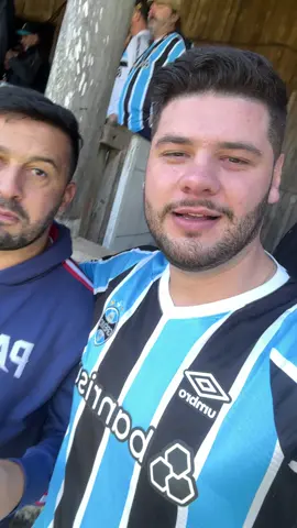 Impossível não lembrar dessa 🤣🙏🏼🇪🇪 . . . . #grêmio #edilson #trend #engraçado #descontração #GREnada #2025 