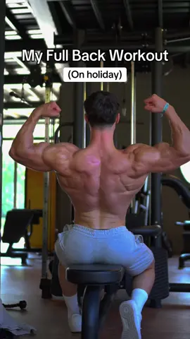 Full back workout on holiday. In Turkey for the next week so the content will be a little different than normal. The grind still continues. #backday #gymmotivation #GymTok 