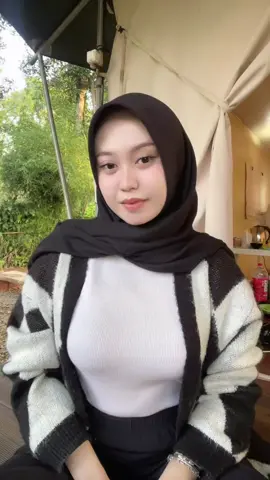 Pulen Banget 😜 #viraltiktok #JJCapCut #viralvideo #fypage #hijab 