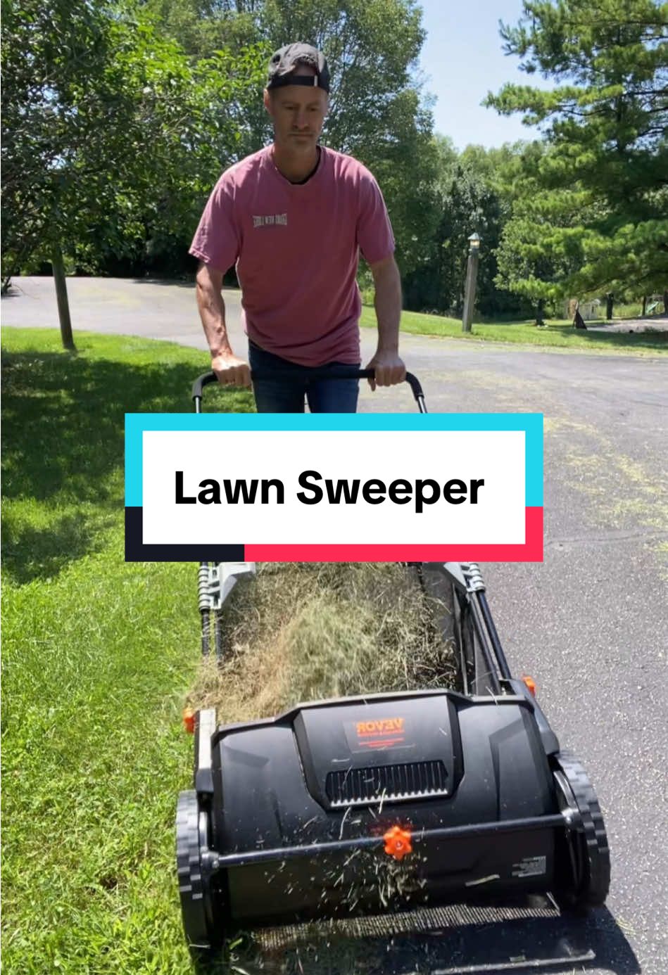 Vevor Lawn Sweeper for your year or driveway picks up grass and leaves #lawnsweeper #yardsweeper #sweeper #vevor #yardwork 