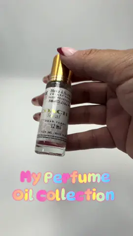 -Oils last 2–3x longer than alcohol-based sprays. -You can layer them under perfumes to boost staying power. -Some scents smell different on everyone — your body chemistry makes it custom.#perfumetiktok #perfumeoil #perfumerecommendations #perfumelayering #beautytips #perfume #perfumecollection 