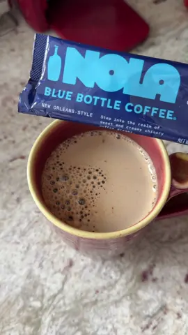 Let’s make Instant coffee ☕️ Blue Bottle New Orleans Louisiana coffee  #makecoffeewithme #coffeeathome #bluebottlecoffee #bluebottleathome #blubebottle #neworleanslouisiana  #instantcoffee #coffeetiktok #coffeeasmr  #tiktokshopcreatorpicks 